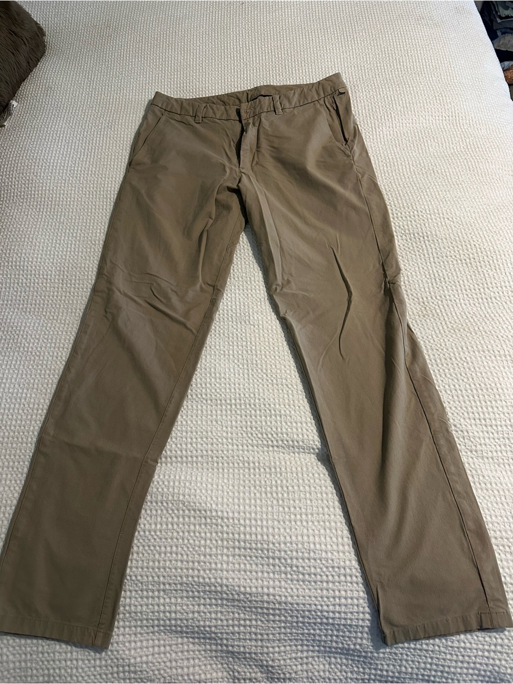 lululemon athletica Men's commission pants Khaki 32x32